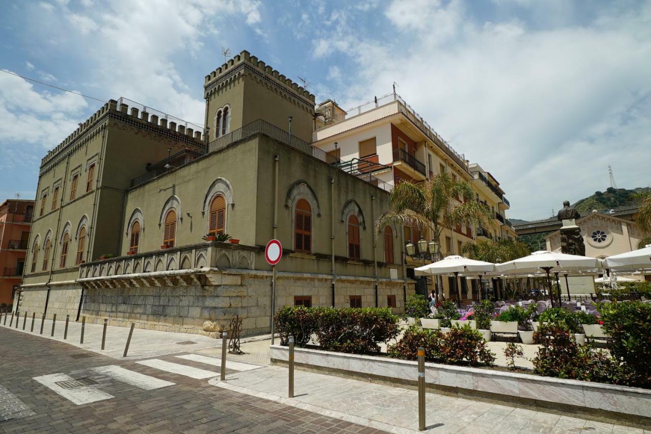 מלון לטויאני Palazzo Durante מראה חיצוני תמונה